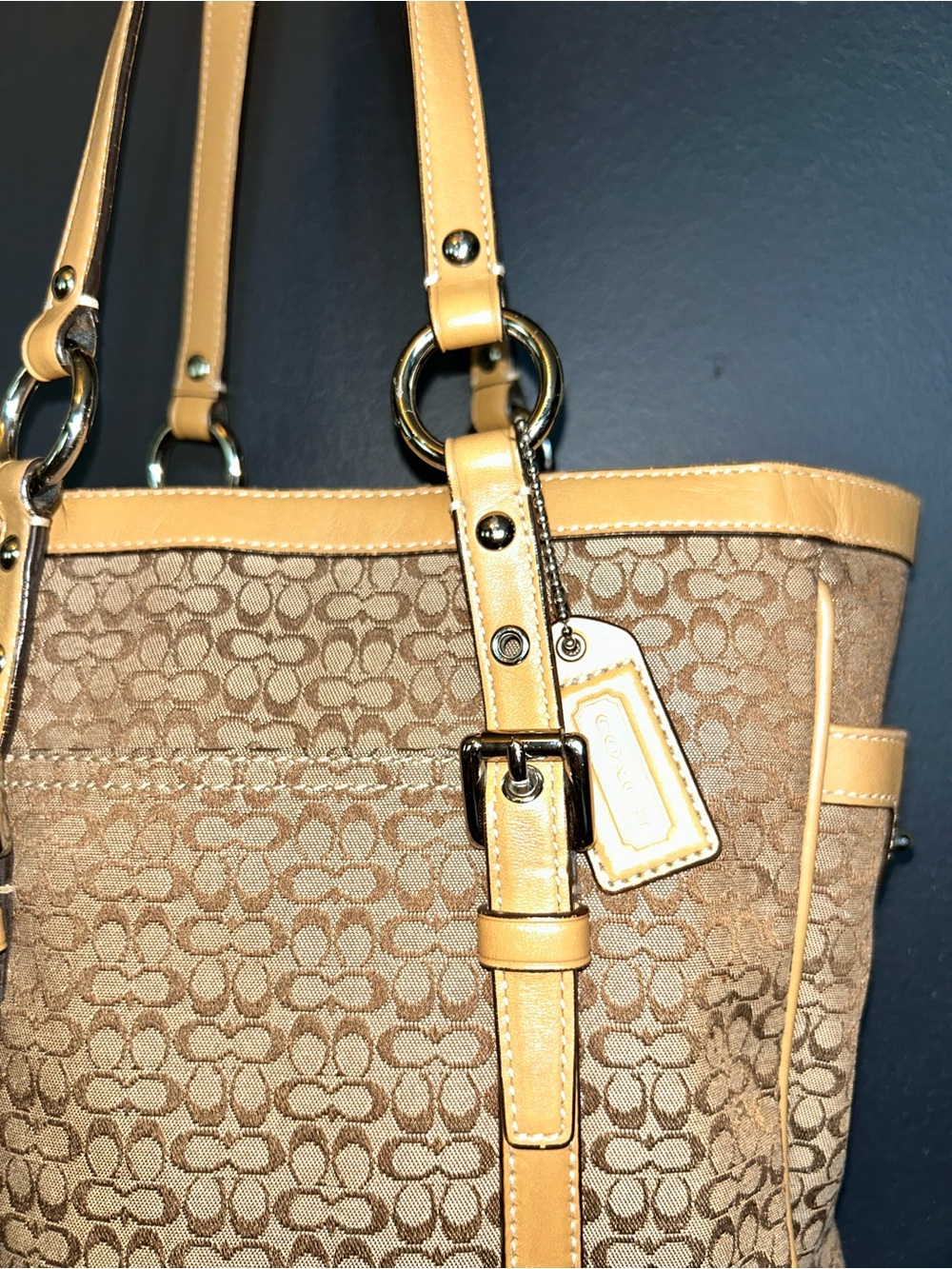 Coach Signature Jacquard Leather Gallery Shoulder Tote Bag Iconic Mini Kissing C - Picture 2 of 16